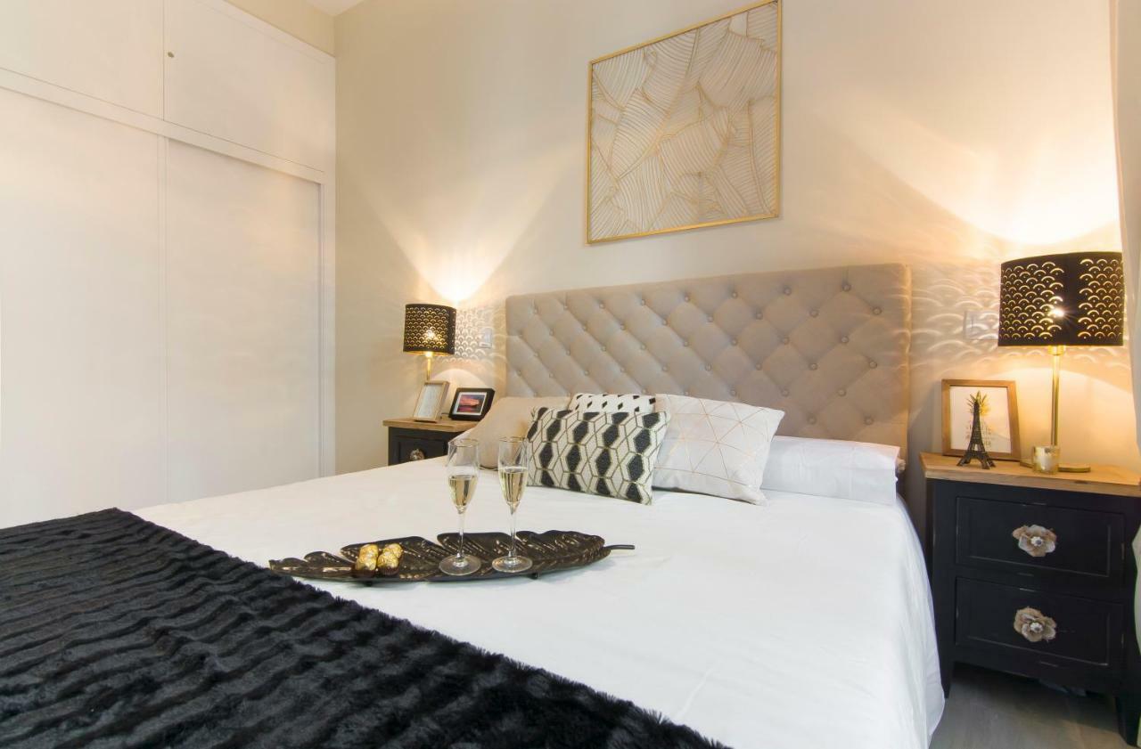 Sol Luxury Suites Madrid Exterior photo